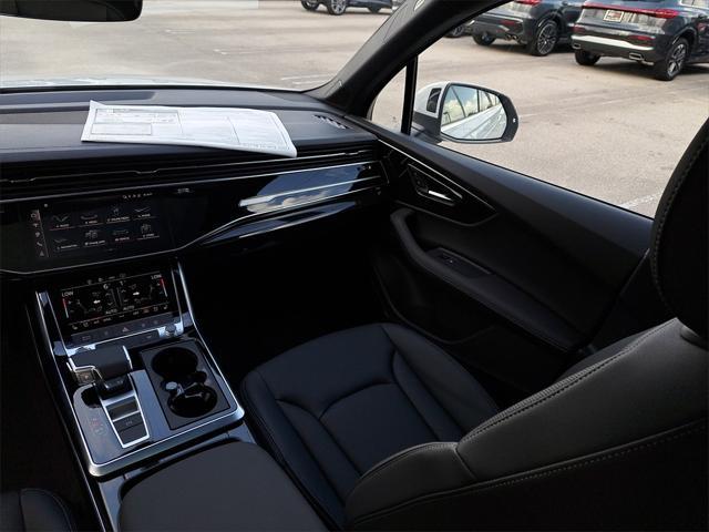 new 2025 Audi Q7 car, priced at $66,085