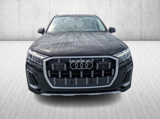 new 2025 Audi Q7 car, priced at $81,710