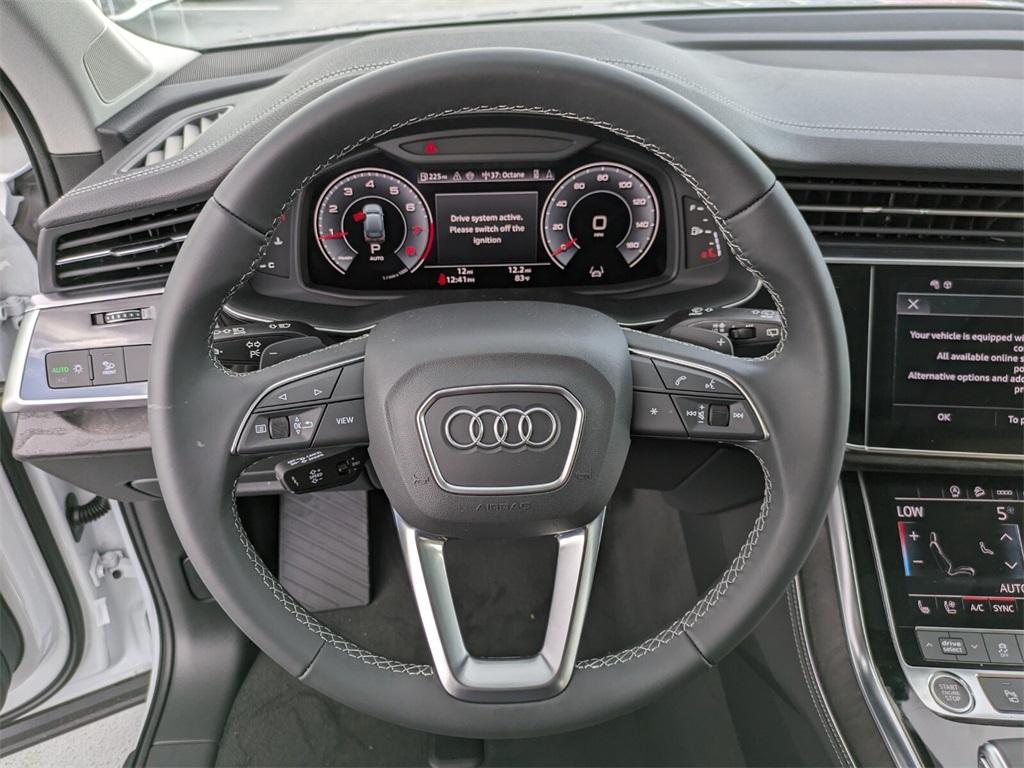 new 2025 Audi Q7 car