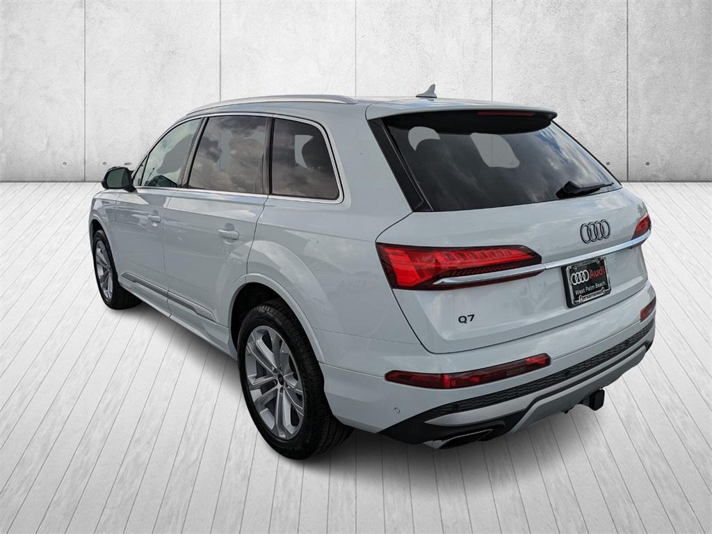 new 2025 Audi Q7 car