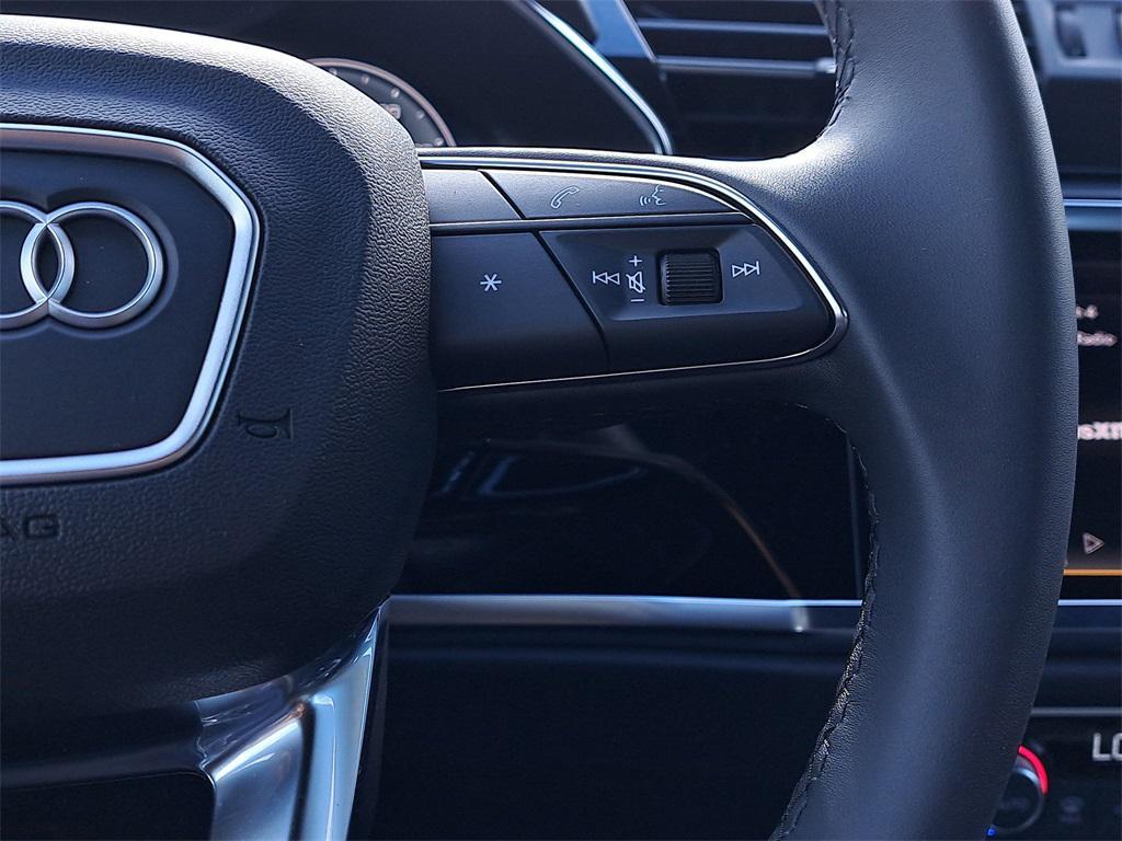 new 2025 Audi Q3 car, priced at $44,925