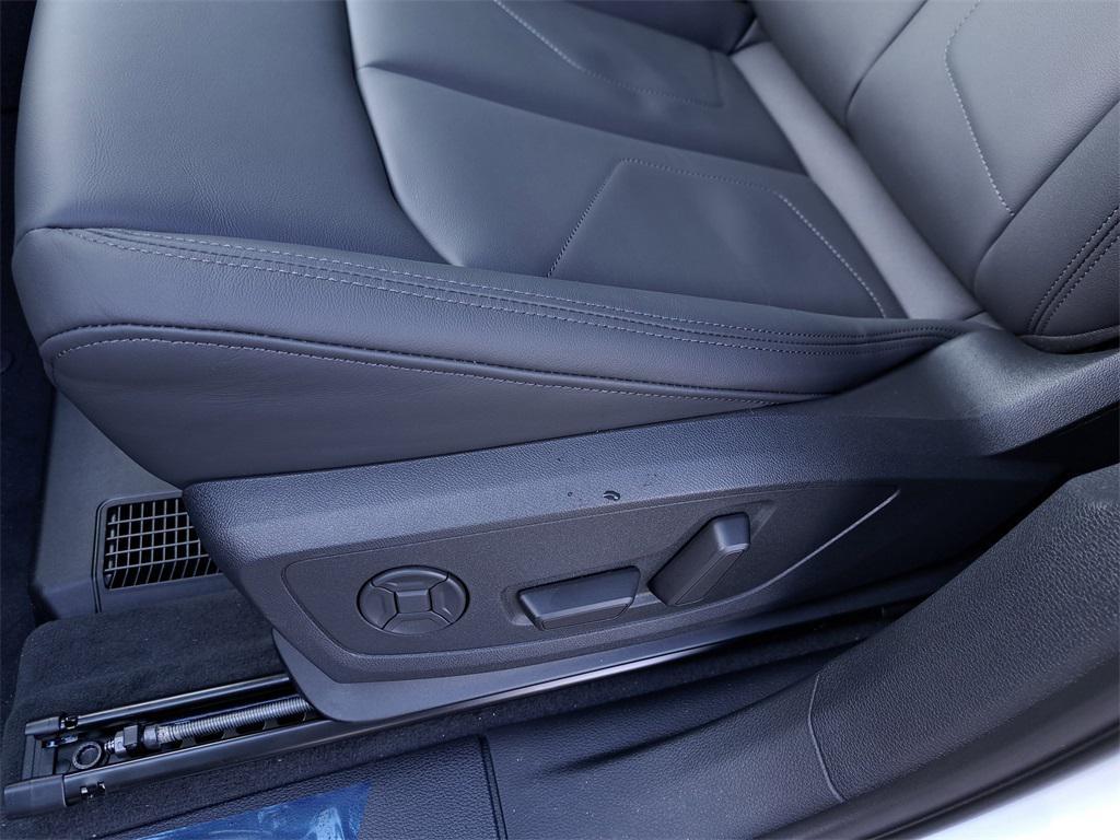 new 2025 Audi Q3 car, priced at $44,925