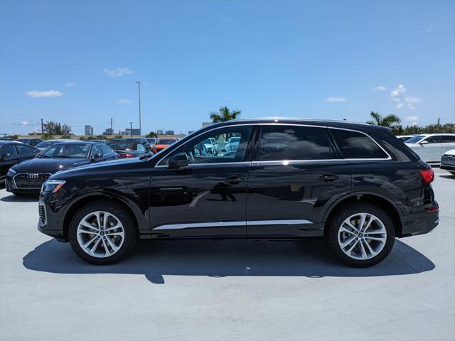 new 2025 Audi Q7 car, priced at $72,875