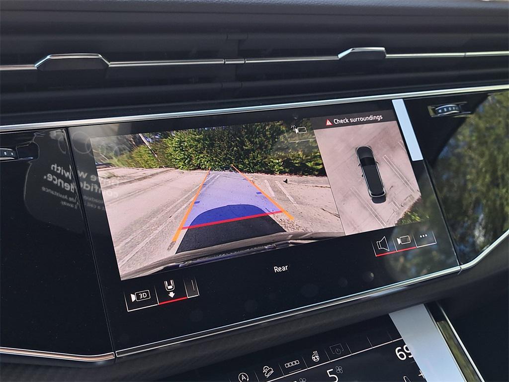 new 2026 Audi SQ7 car, priced at $111,905