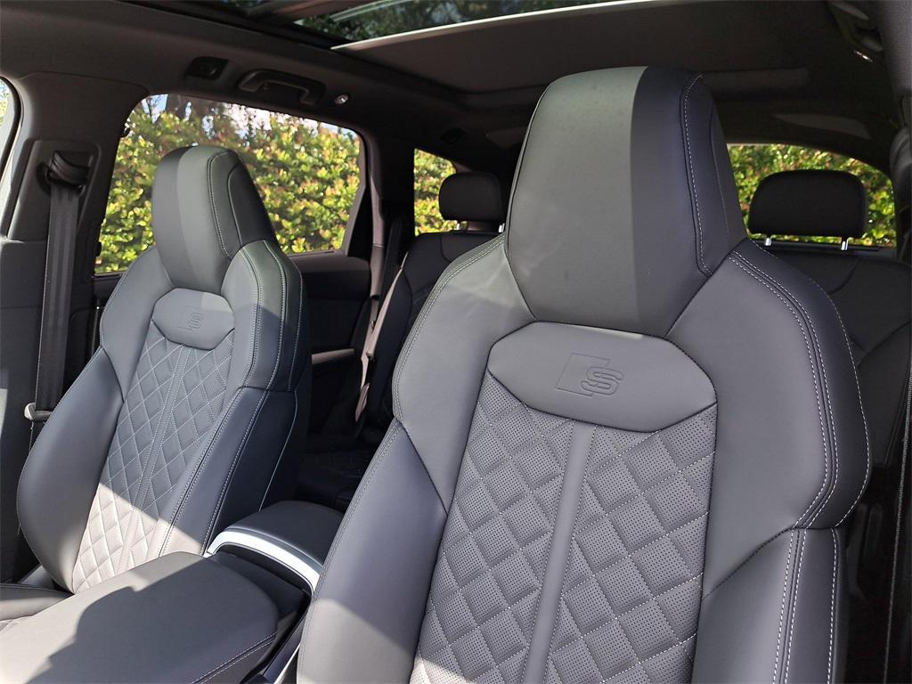 new 2026 Audi SQ7 car, priced at $111,905