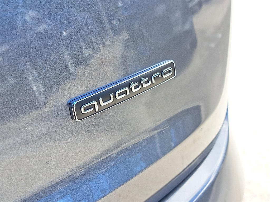 new 2026 Audi Q7 car, priced at $81,995