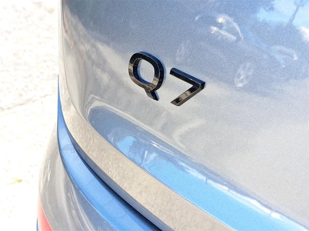 new 2026 Audi Q7 car, priced at $81,995