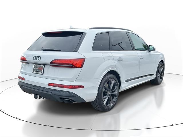 new 2025 Audi Q7 car, priced at $81,660