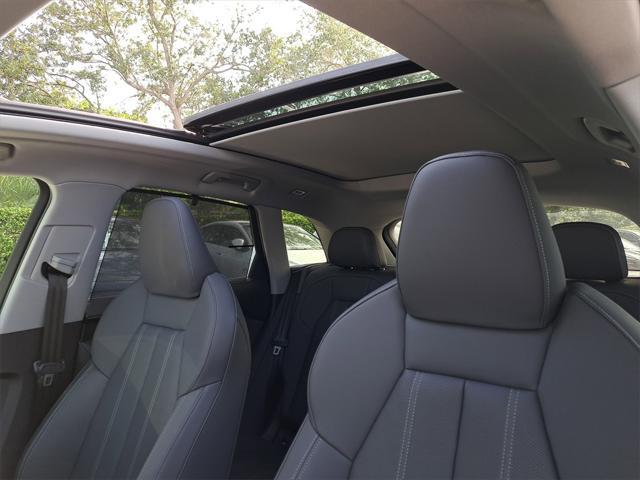 new 2025 Audi Q5 car, priced at $61,390