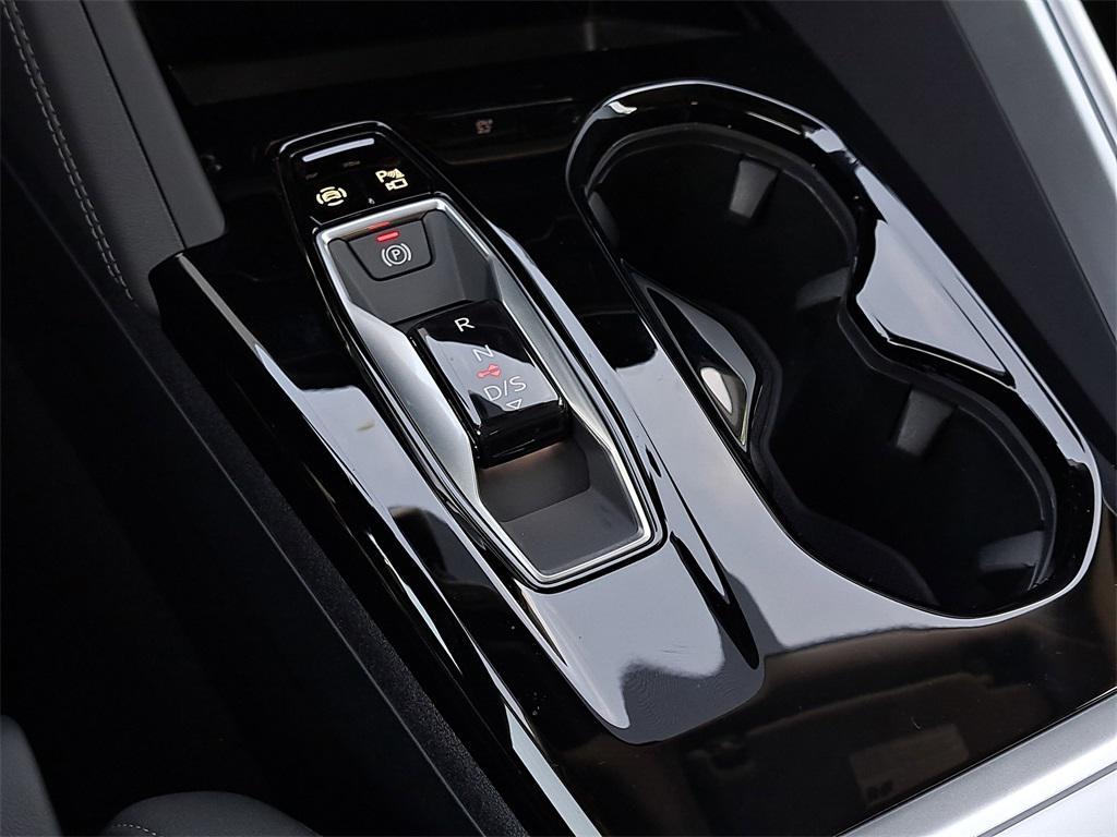new 2025 Audi Q5 car, priced at $61,390