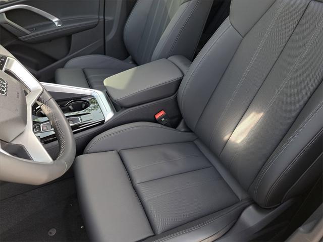 new 2025 Audi Q5 car, priced at $61,390