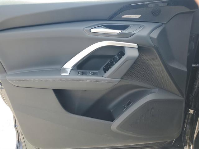 new 2025 Audi Q5 car, priced at $60,975
