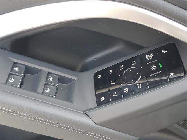 new 2025 Audi Q5 car, priced at $60,975