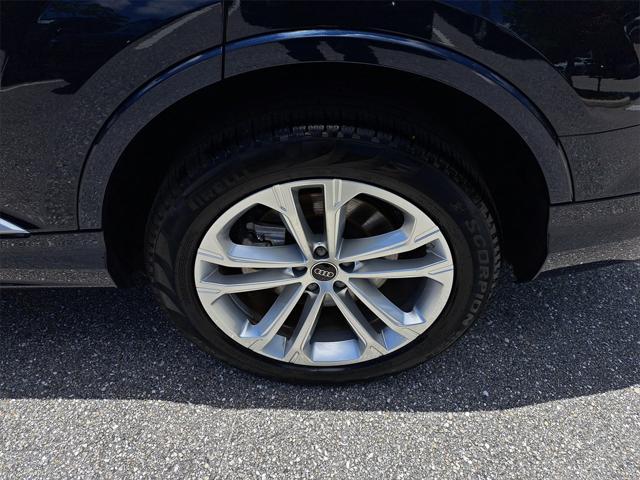 used 2025 Audi Q7 car, priced at $60,975