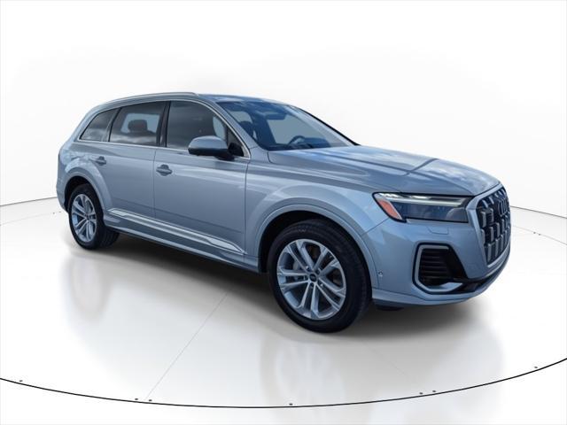 new 2025 Audi Q7 car, priced at $73,275