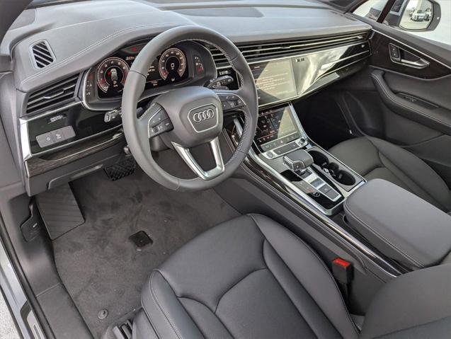 new 2025 Audi Q7 car, priced at $73,275