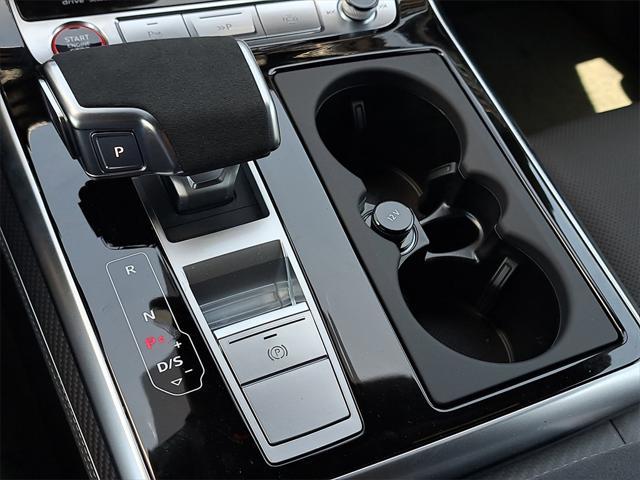 new 2025 Audi RS Q8 car, priced at $159,000