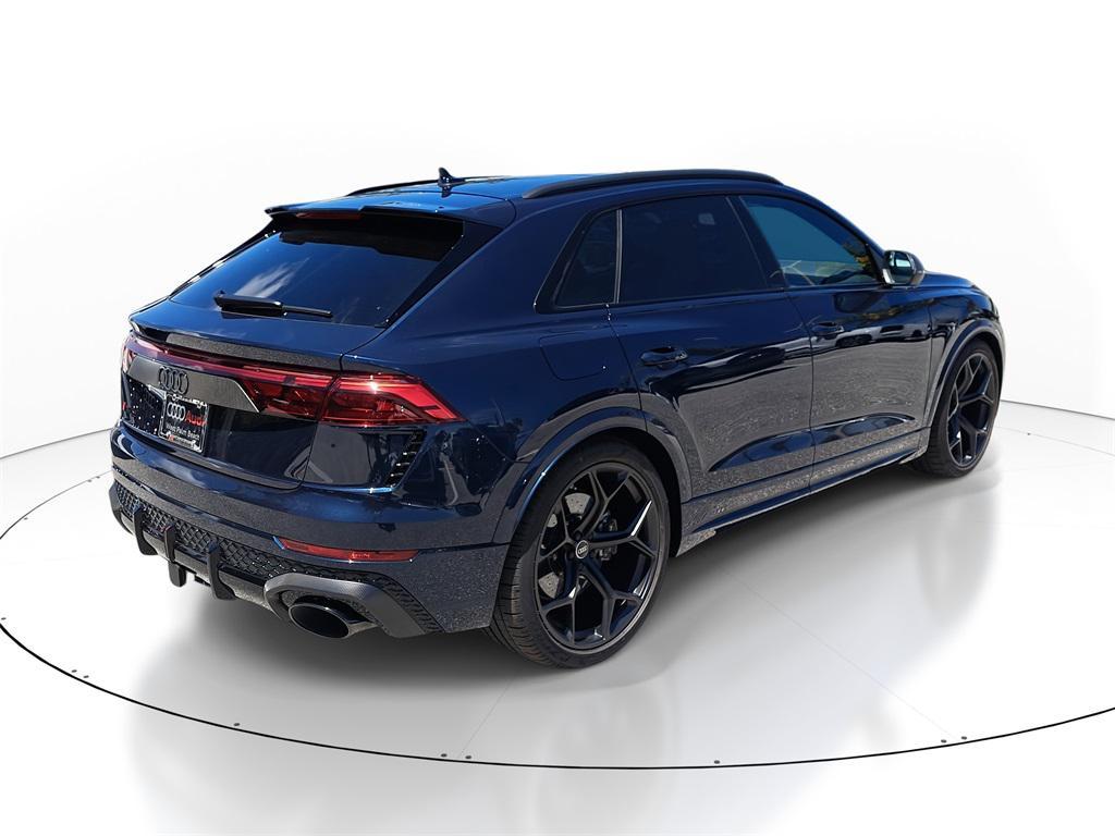 new 2025 Audi RS Q8 car, priced at $159,000