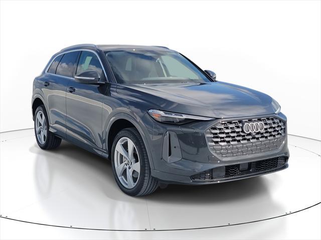 new 2025 Audi Q5 car, priced at $61,100