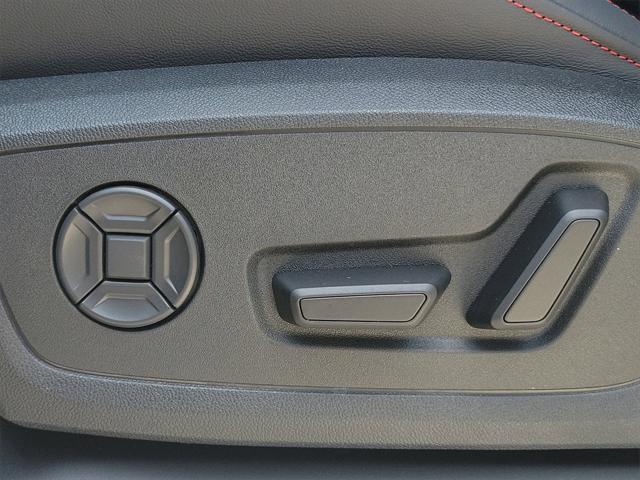 new 2025 Audi Q3 car, priced at $45,610