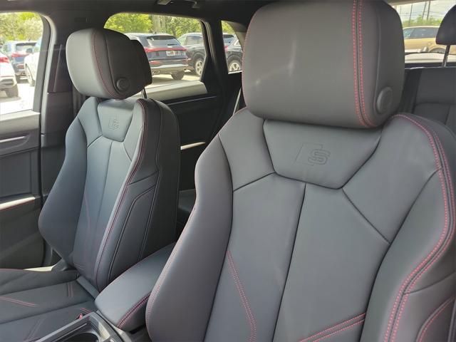 new 2025 Audi Q3 car, priced at $45,610