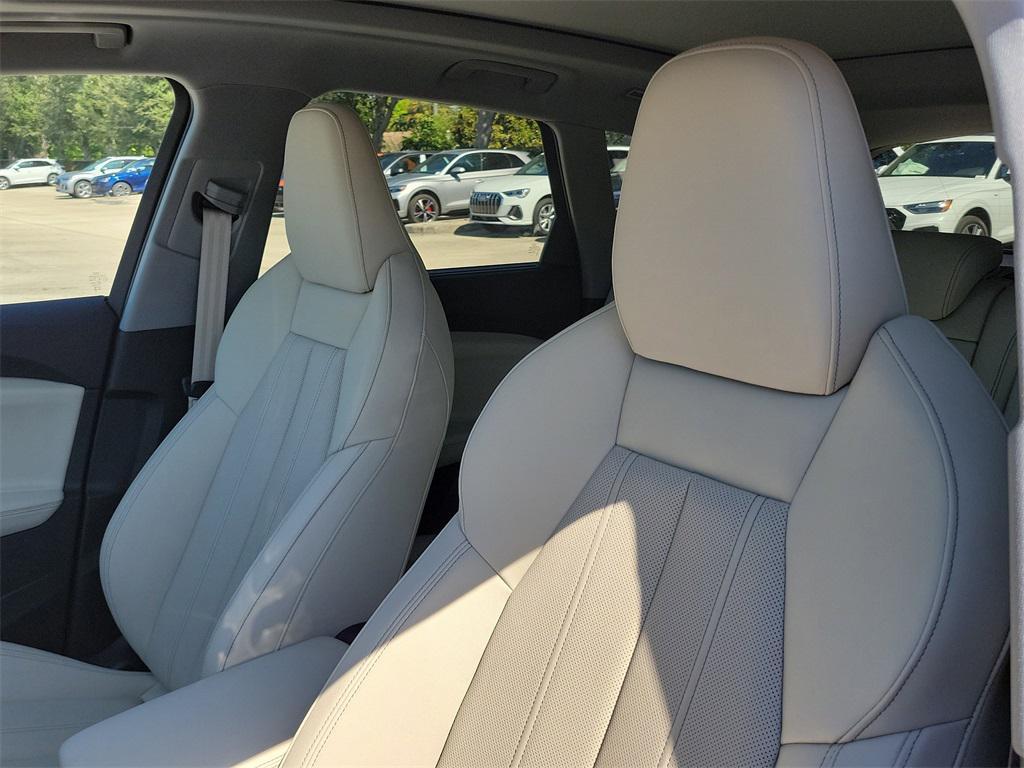 new 2025 Audi Q5 car, priced at $64,250