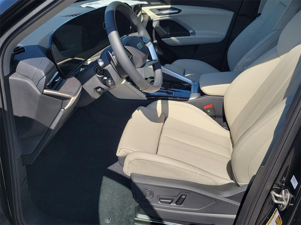 new 2025 Audi Q5 car, priced at $64,250