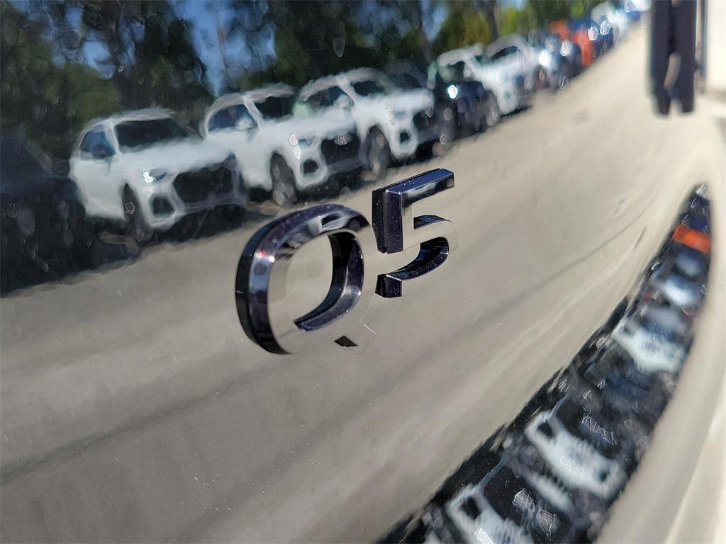 new 2025 Audi Q5 car, priced at $64,250