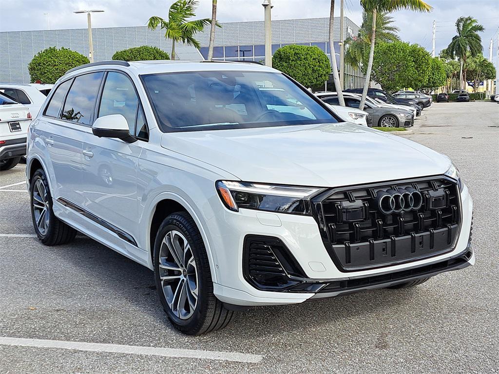 new 2026 Audi Q7 car, priced at $67,895