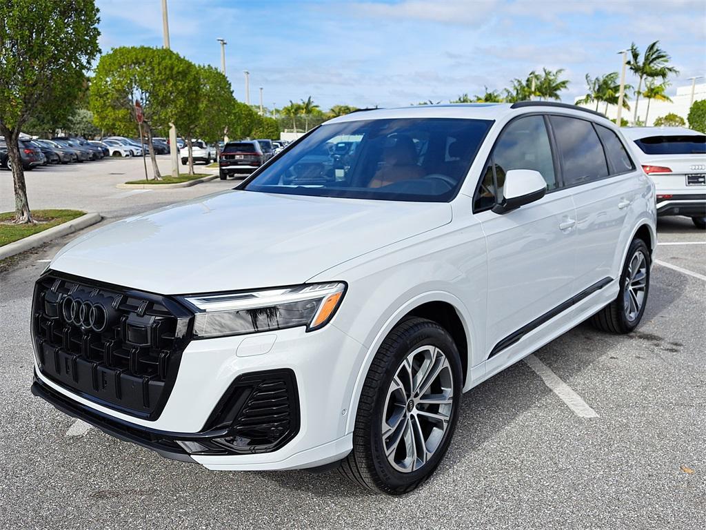 new 2026 Audi Q7 car, priced at $67,895
