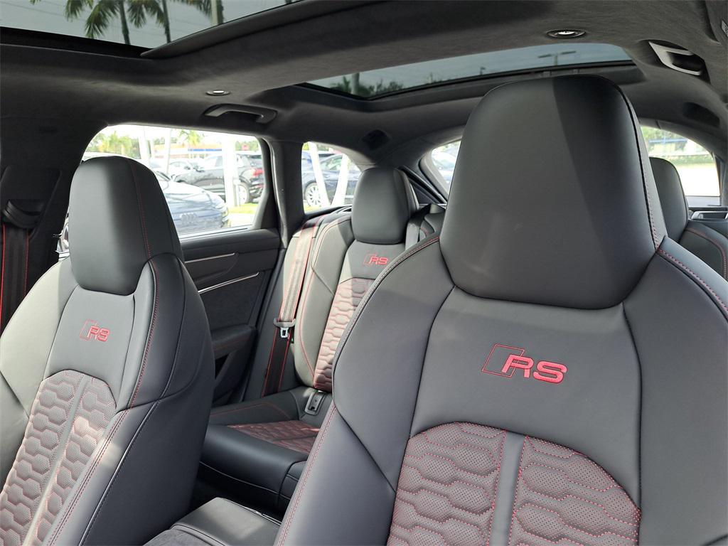 new 2026 Audi RS 6 Avant car, priced at $144,715