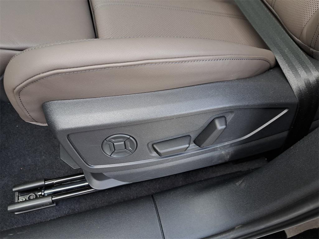 new 2025 Audi Q5 car, priced at $63,050