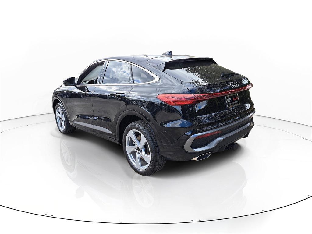 new 2025 Audi Q5 car, priced at $63,050