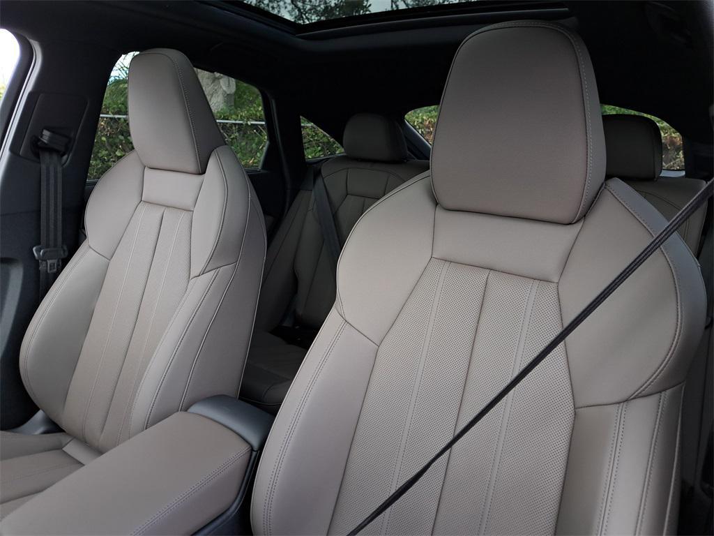 new 2025 Audi Q5 car, priced at $63,050