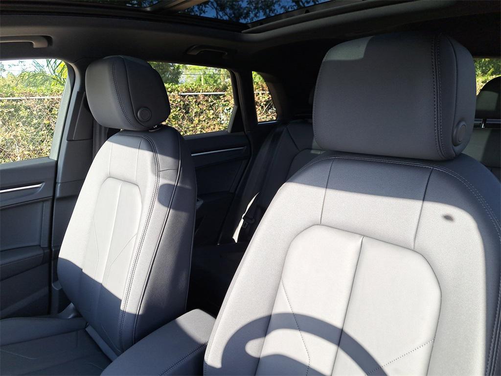new 2025 Audi Q3 car, priced at $41,560