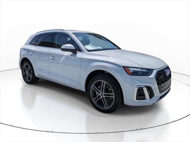 new 2025 Audi Q5 car, priced at $66,820