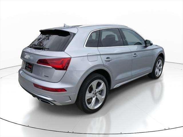 new 2025 Audi Q5 car, priced at $55,085