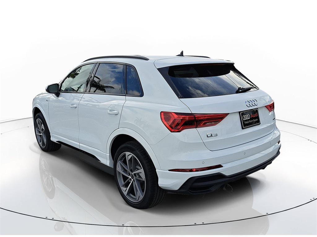 new 2025 Audi Q3 car, priced at $40,965