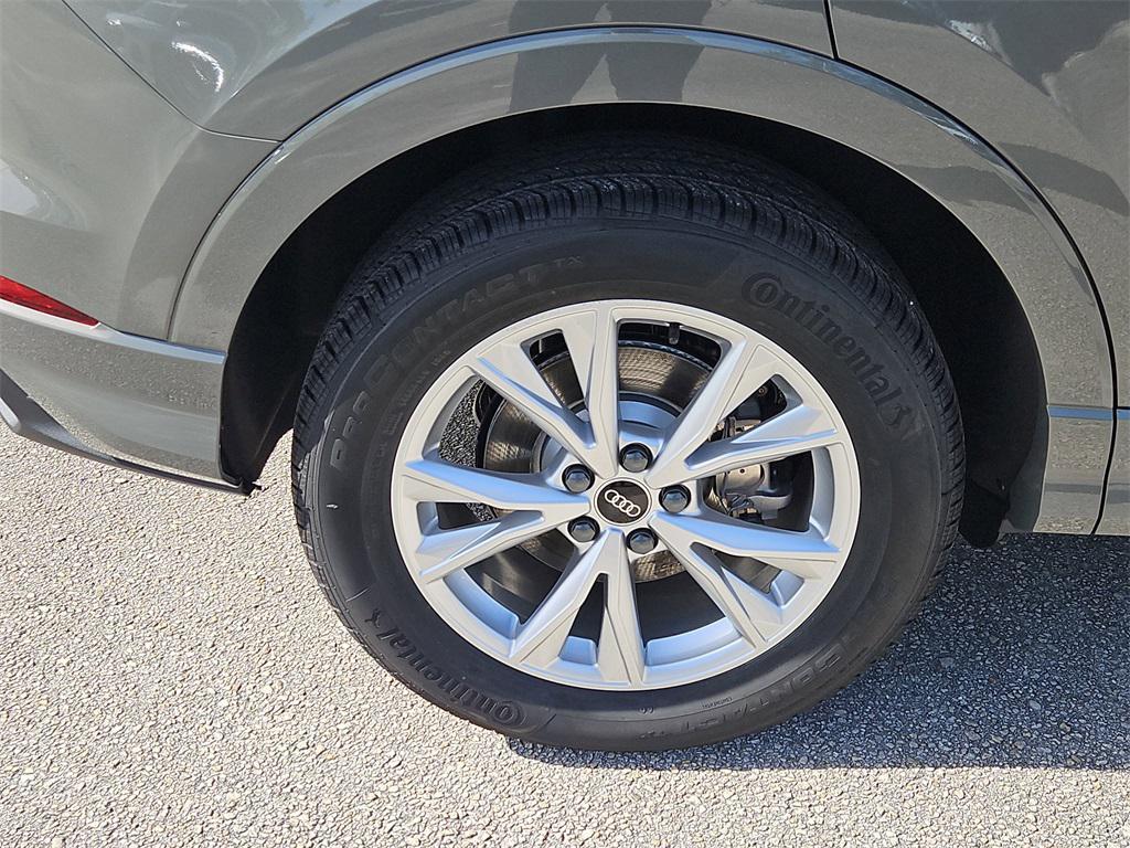 new 2025 Audi Q3 car, priced at $41,810