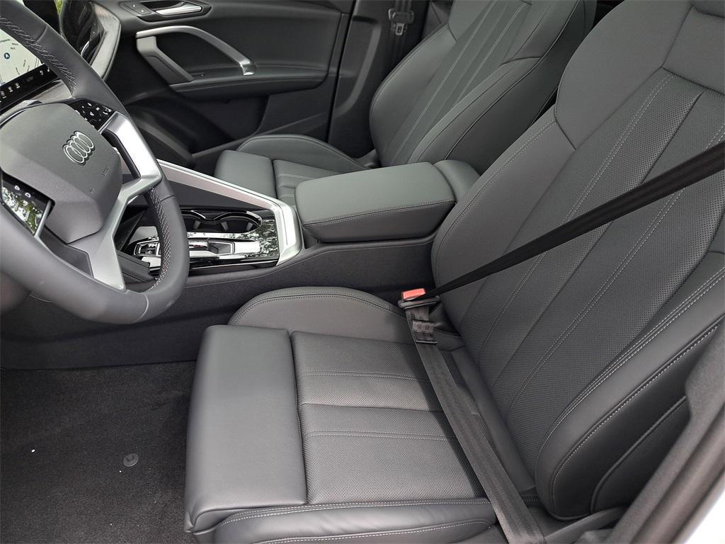 new 2025 Audi Q5 car, priced at $60,950