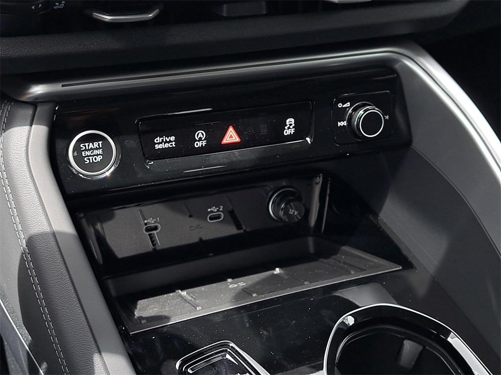 new 2025 Audi Q5 car, priced at $60,950