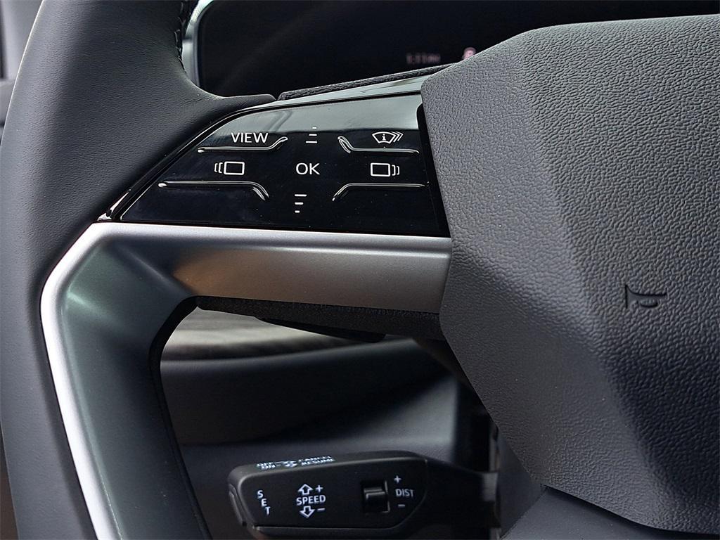 new 2025 Audi Q5 car, priced at $60,950