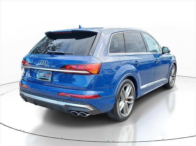 new 2025 Audi SQ7 car, priced at $105,815