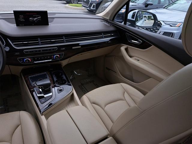 used 2019 Audi Q7 car, priced at $28,109
