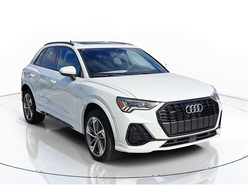 new 2025 Audi Q3 car, priced at $40,965