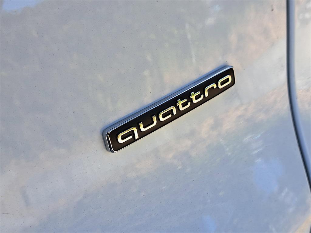 new 2025 Audi Q5 car, priced at $60,430