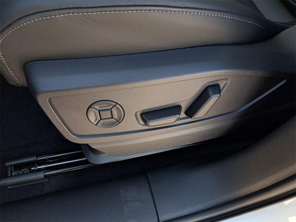 new 2025 Audi Q5 car, priced at $60,430