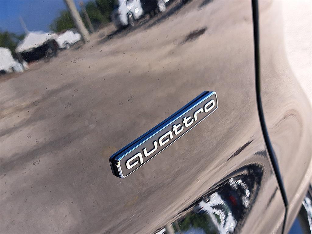 new 2025 Audi Q5 car, priced at $60,950