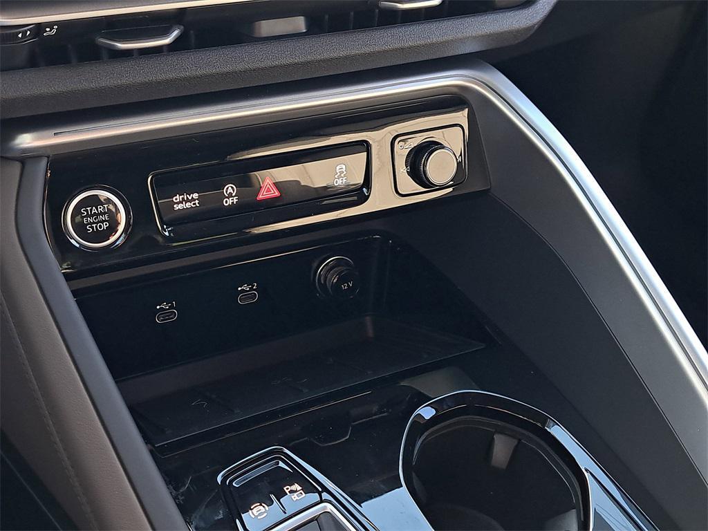 new 2025 Audi Q5 car, priced at $60,950