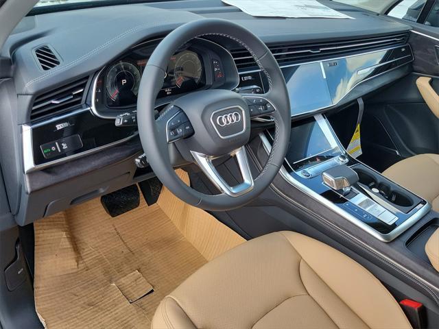 new 2025 Audi Q7 car, priced at $74,450